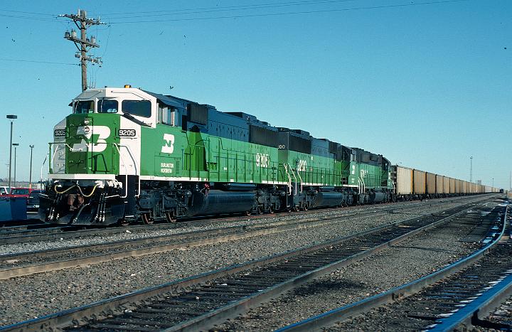 BN 9205 - SD60M.jpg